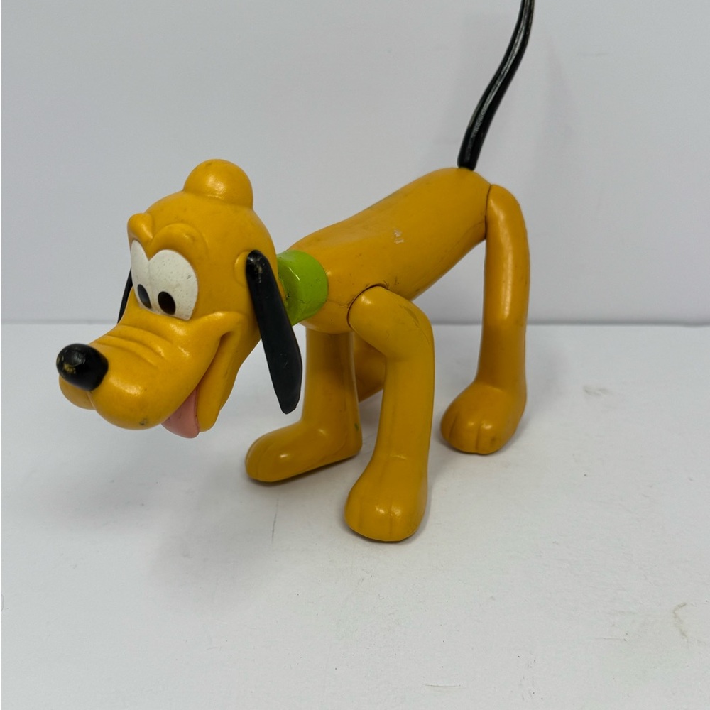 Vtg Disney PLUTO THE DOG Large Plastic Poseable 7" Figure Disney Store A6